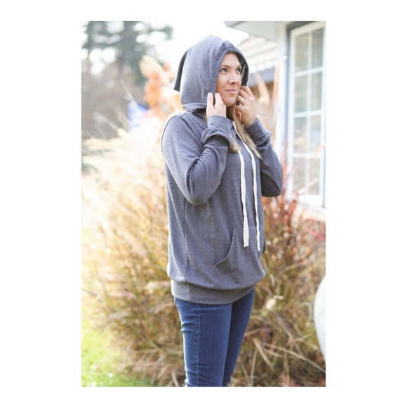 Tops - Hooded sweatshirt